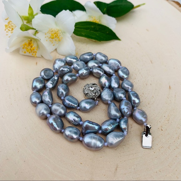 Real Natural Silver Pearl Beaded Necklace Jewelry - Picture 5 of 6